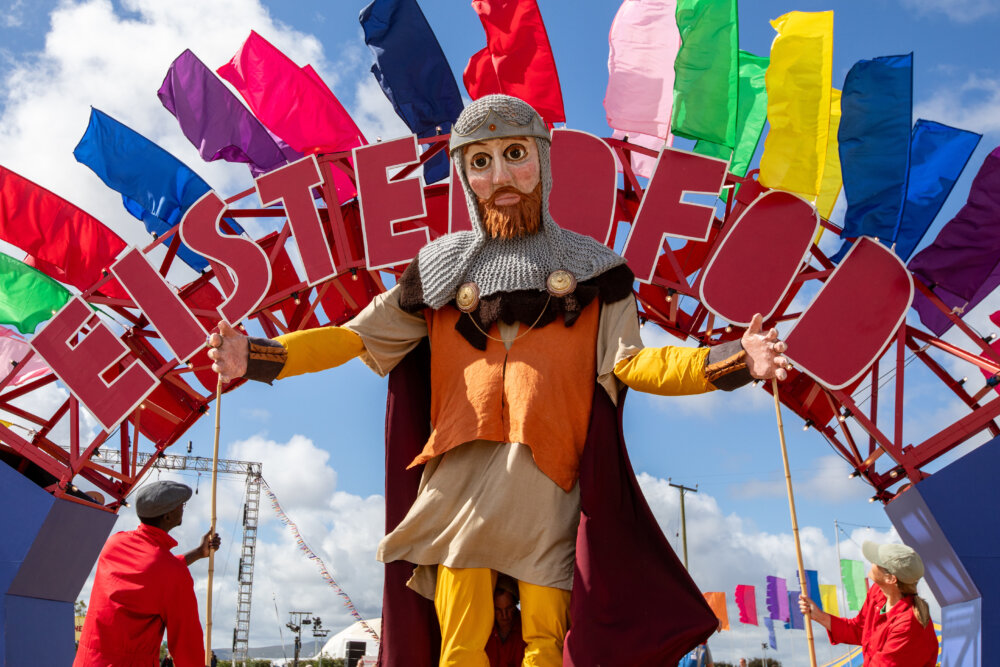 Lord Rhys puppet at Eisteddfod