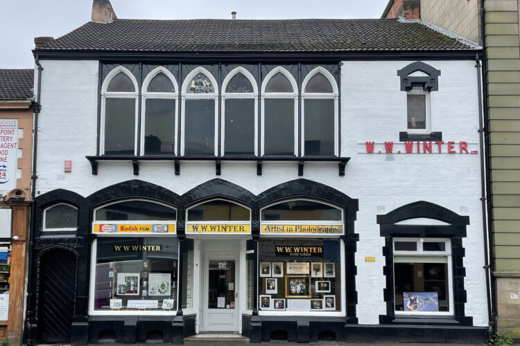 Modern image of the facade of the W. W. Winter studio.