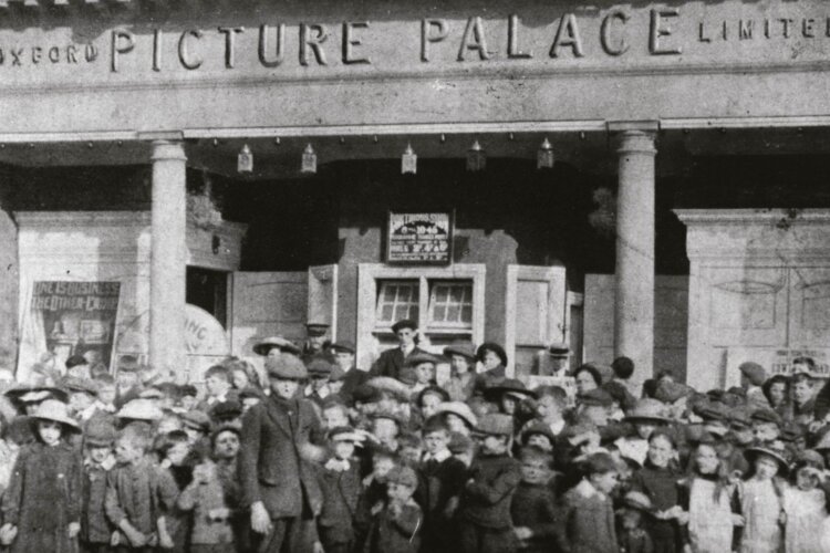Black and white image of the Ultimate Picture Palace in the early 1900s.